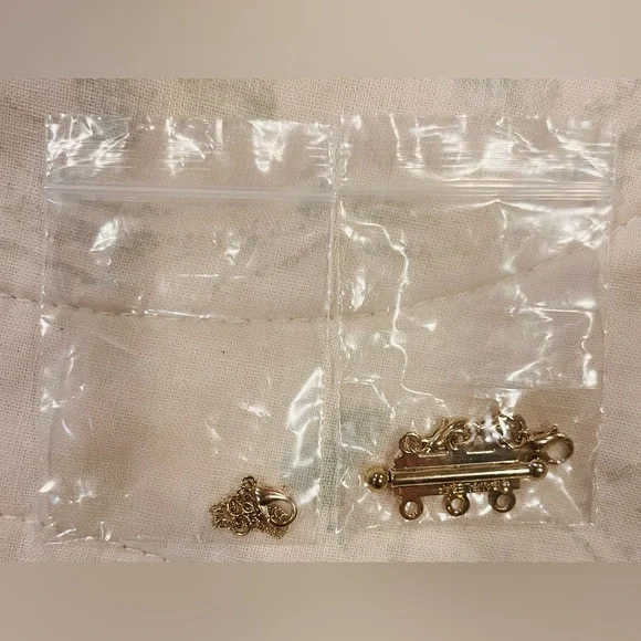 Bauble Bar with extender - NEW! - Picture 3 of 3